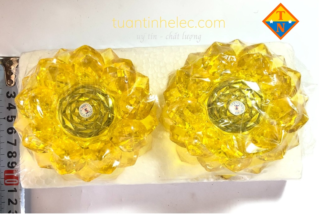 1 Cặp Đầu hoa sen thờ cúng bàn thờ # đèn thờ # da nang