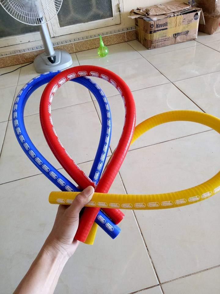 Ống két nước Samco Sport 1 Mét dành cho tất cả các loại xe sữ dụng két nước giải nhiệt, giúp giải nhiệt nhanh và tốt