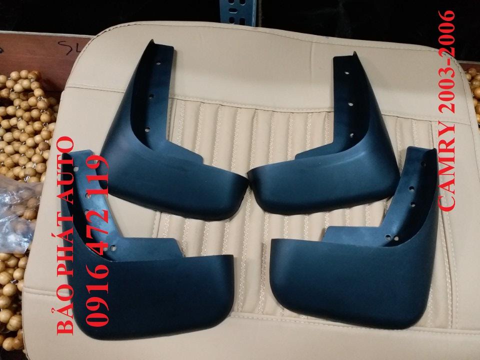 Chắn bùn xe Toyota Camry 2003-2006 chất nhựa bền