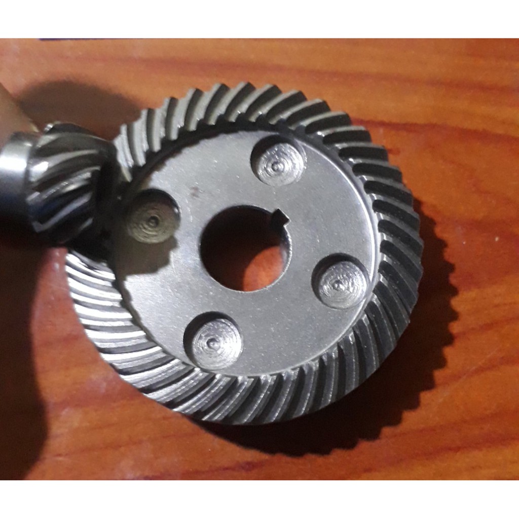 [Chính Hãng] Bánh răng máy khoan Maktec MT813,MT814