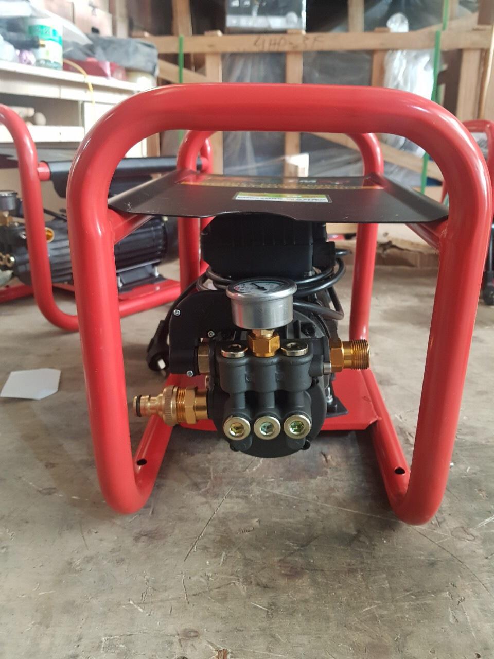 Máy Rửa Xe Mini 2300W Jetman JM20S
