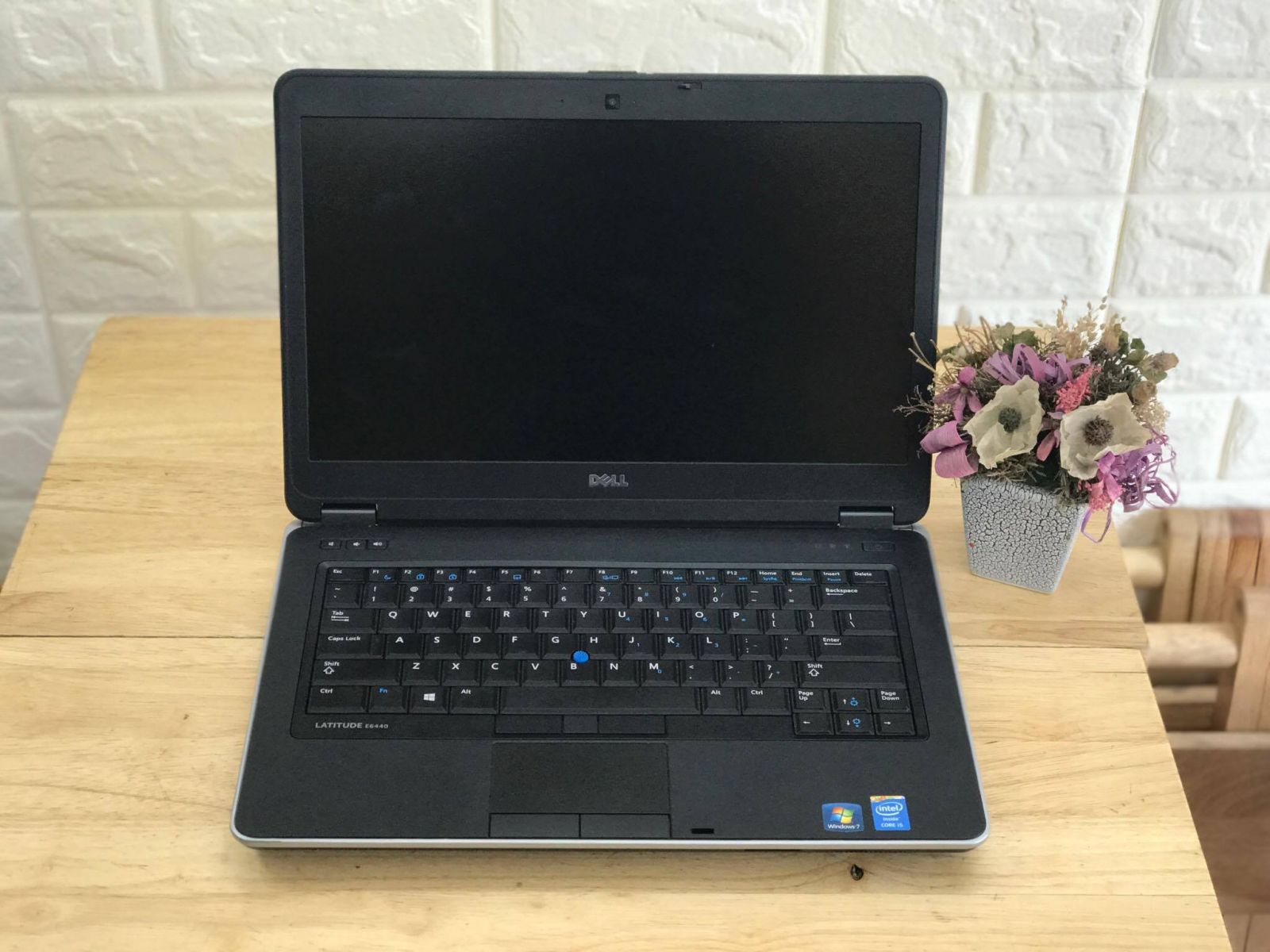 Laptop Khủng Long chơi game đồ họa văn phòng E6440 bền bỉ