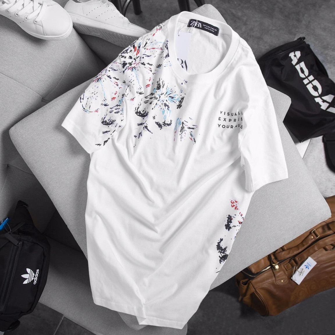 [HCM]( Hàng Hiệu ) Áo Thun Nam Cao Cấp Sơn Màu 3D Cực Đẹp  100 Điểm Cho Chất Lượng .TT