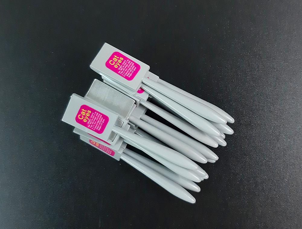 [HCM]Nam châm mắt mèo