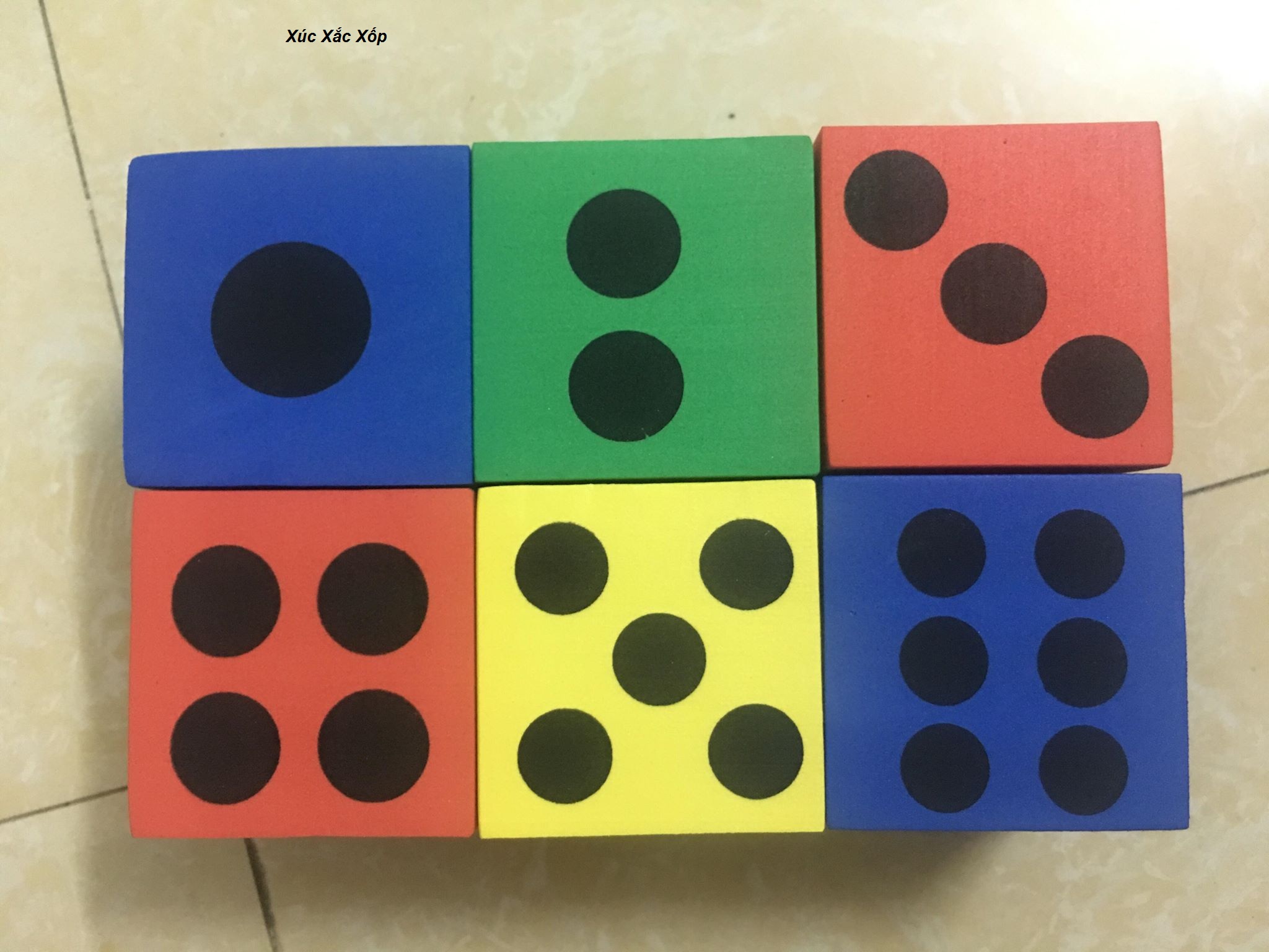 Xúc Xắc Xốp To 6,3cm