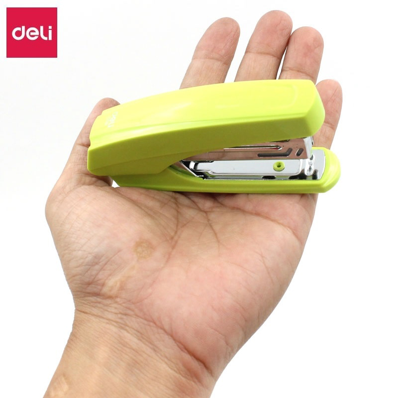 Dập ghim Deli #10, 15 tờ 0238 (loại nhỏ gọn)
