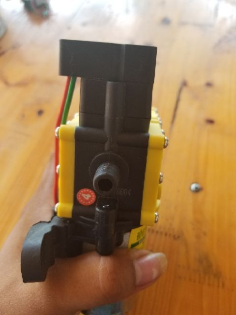 MÁY RỬA XE mini 12V bơm áp LỰC ĐÔI Đỉnh Phong