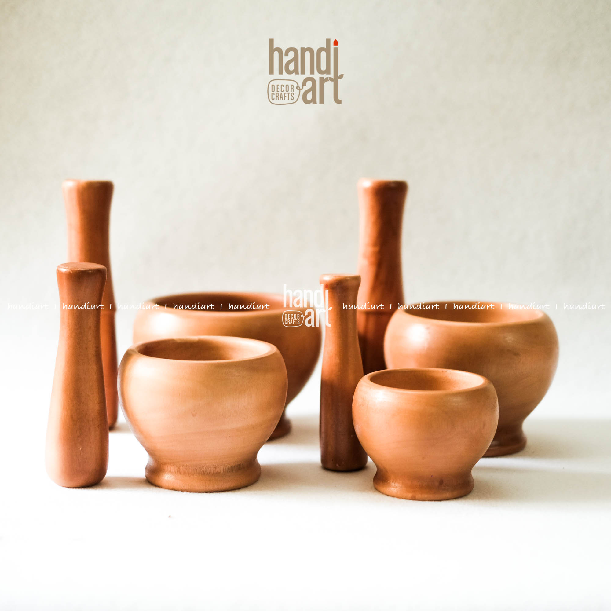 Cối Chày gỗ hình lu