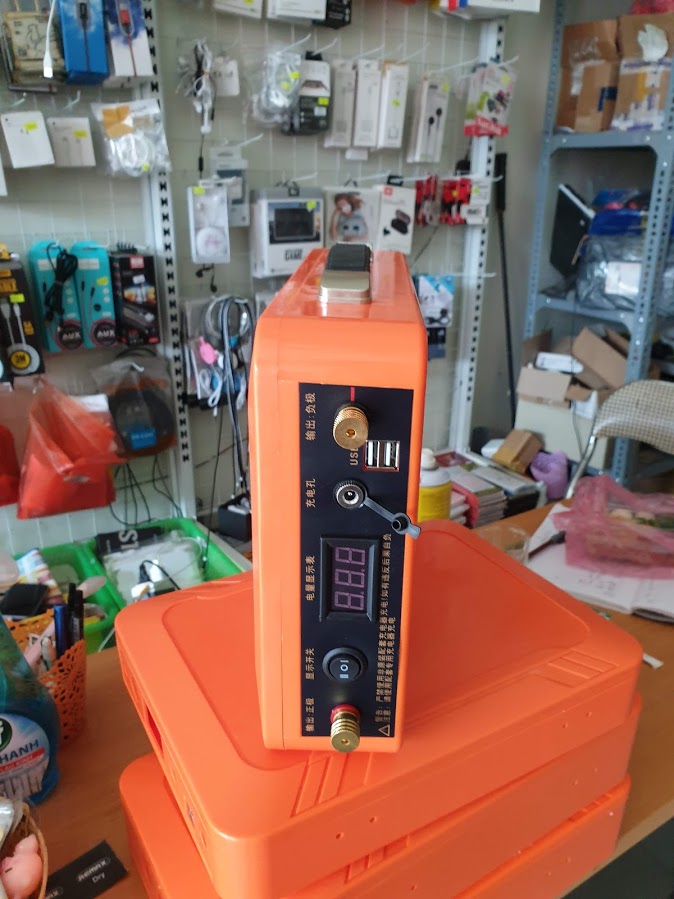 Pin lifepo4 12v 100Ah đã đóng hộp