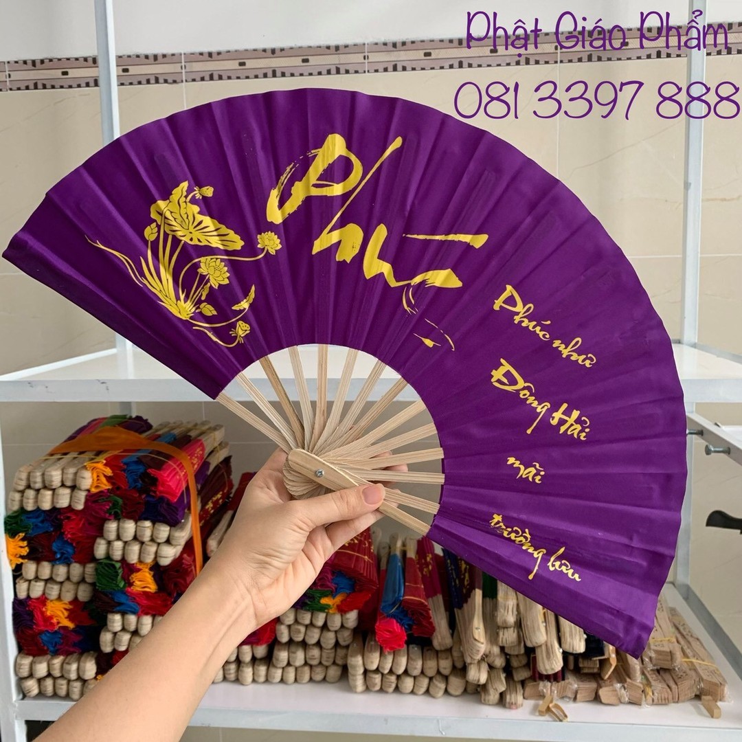 Quạt  Cầm Tay Thư Pháp  - Vải Lụa