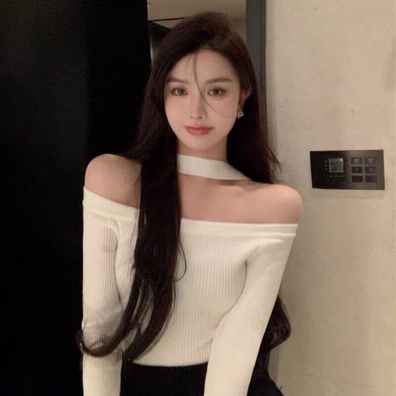 Áo Gân Tay Dài Chocker