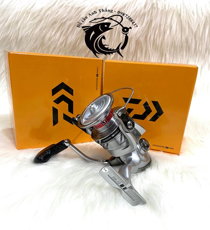 Máy câu Daiwa CrossFire LT mới