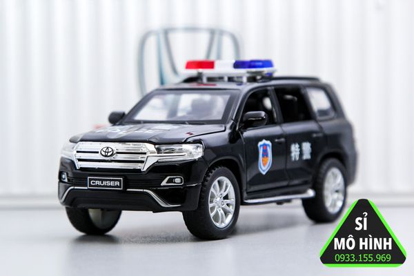 Hcm Sỉ Mô Hình Mô Hình Xe Toyota Land Cruiser Police 132 - Mixasale