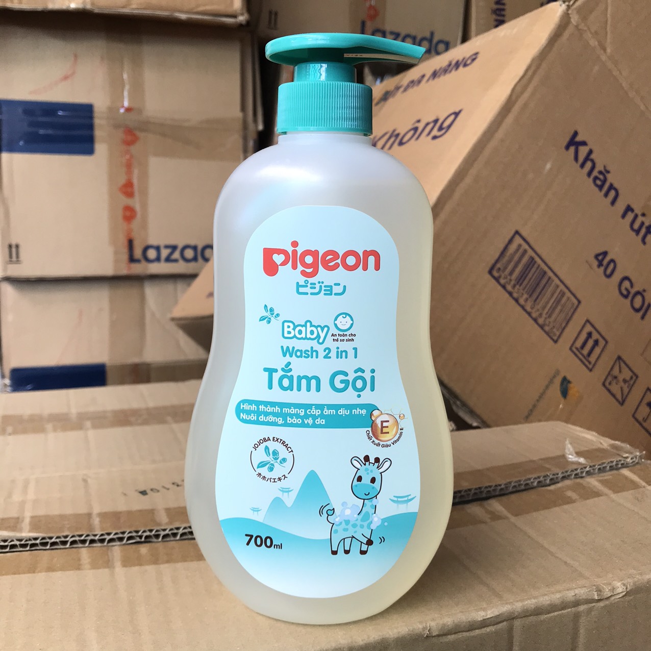 Sữa Tắm Gội Pigeon 2in1 700ml