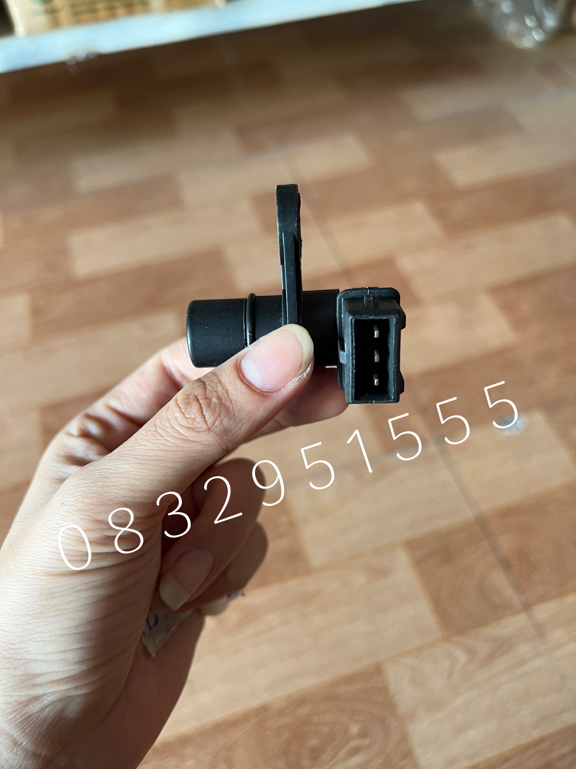 Cảm biến trục cam matiz 3 , spark m300 , gentra , hq