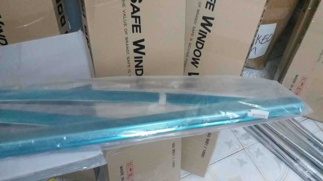 Nẹp viền cong kính bằng Inox Cao Cấp xe Gentra, Aveo