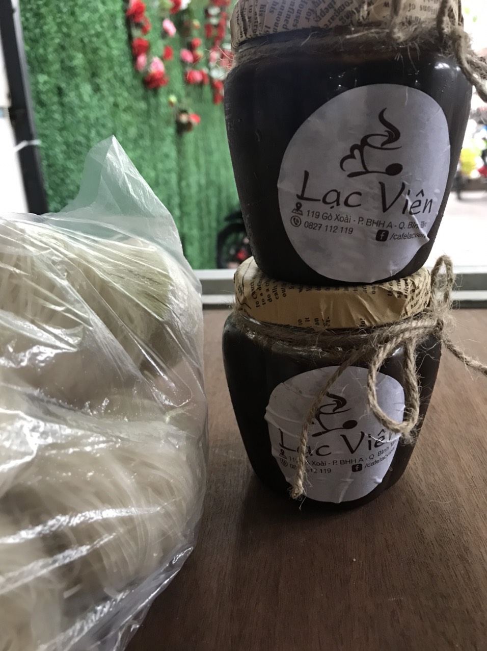 HCMCombo 1kg Bánh Phở Khô Gia Lai + 350gr Tương Đen Ăn Kèm Nhà Làm Ngon