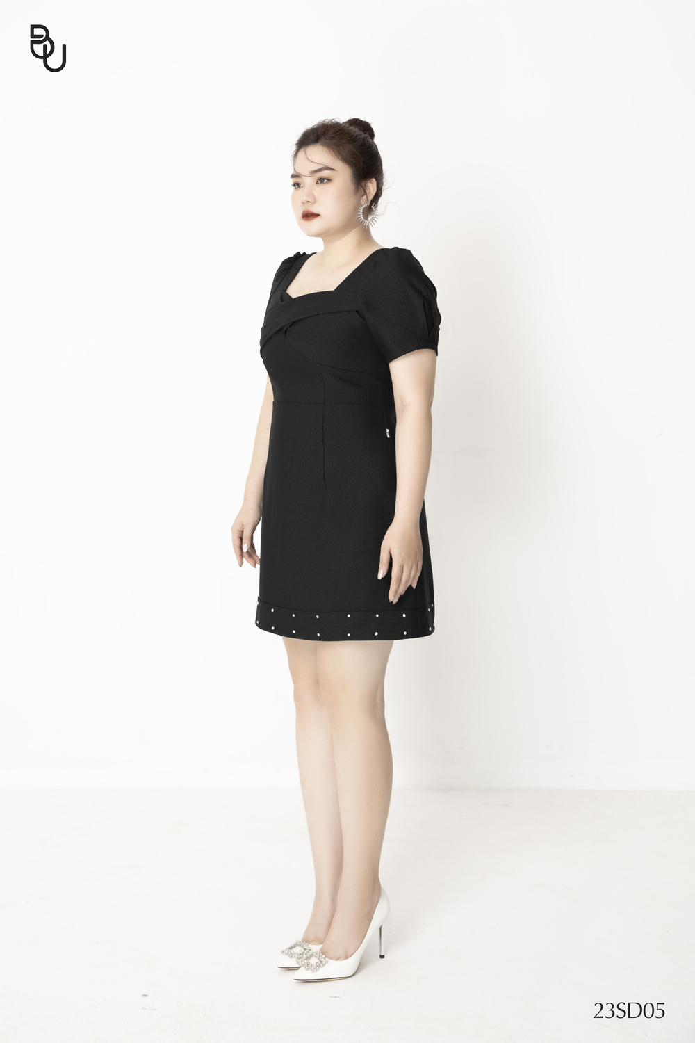 Đầm xoắn ngực gấu đính đá BIGSIZE (55kg đến 95kg) - 23SD05 - [BUStu Bigsize]