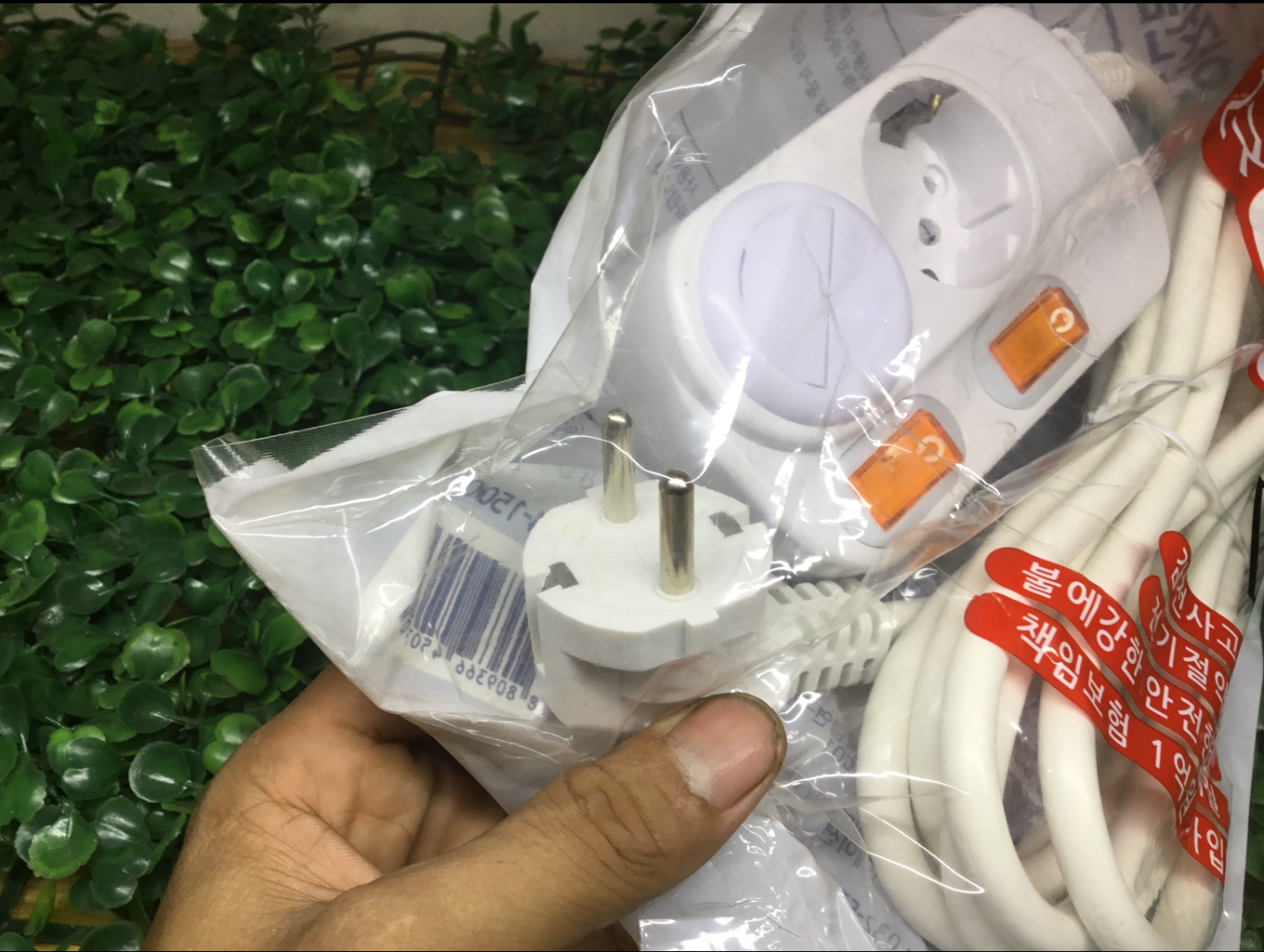 [HCM]Ổ Cắm Điện Surgio Hàn Quốc 2 Ổ 2 Công Tắc