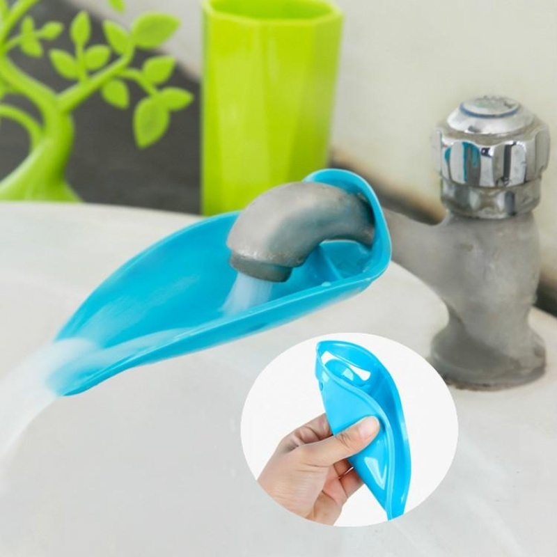 Giá bán Elastic Silicone Faucet Extender Brush Teeth Rinse the Mouth of the Sink Water - Saving Faucet - intl