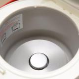 Nồi cơm điện nắp gài 1.8 lít Happy Cook HC-180A (R)