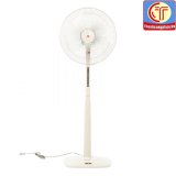 Quạt Đứng Kdk M40k Nhật Bản
