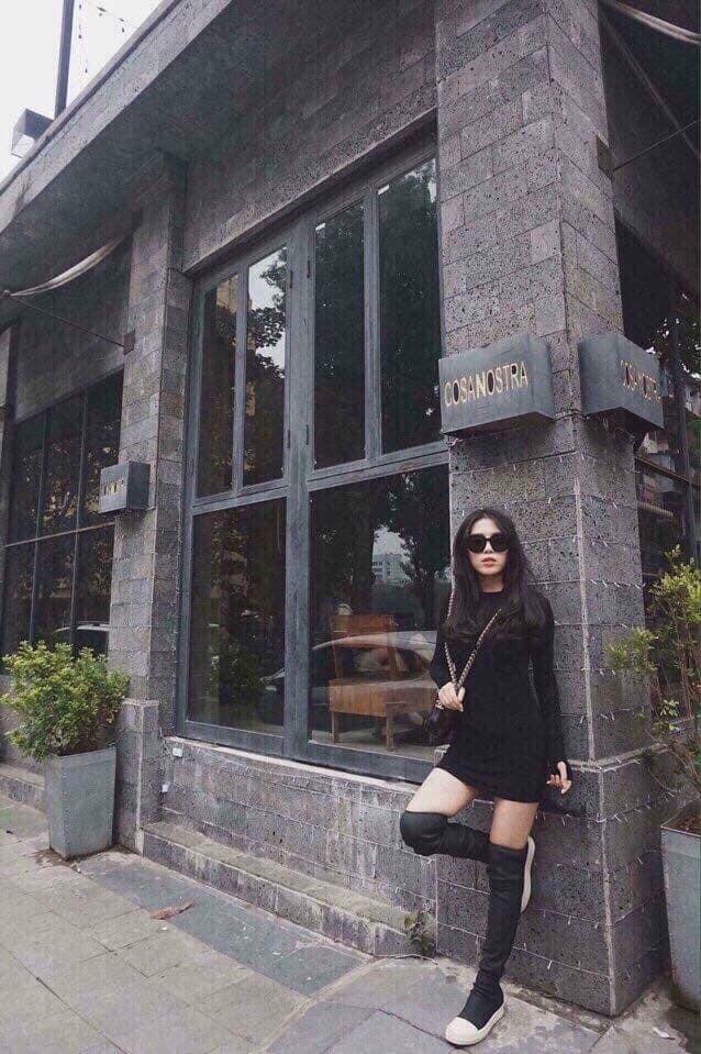 ĐẦM BODY THUN XỎ NGÓN VẠT BẦU CAO CẤP