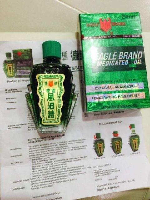Dầu Gió Xanh 2 Nắp SingaPore Eagle Brand (Mẫu mới)