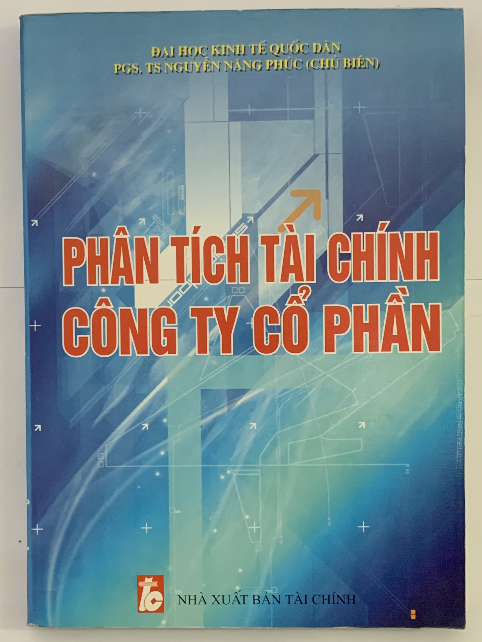 Phân tích tài chính công ty cổ phần
