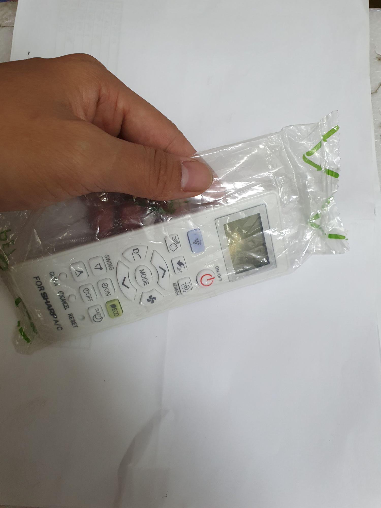 điều khiển điều hòa SHARP  đời mới