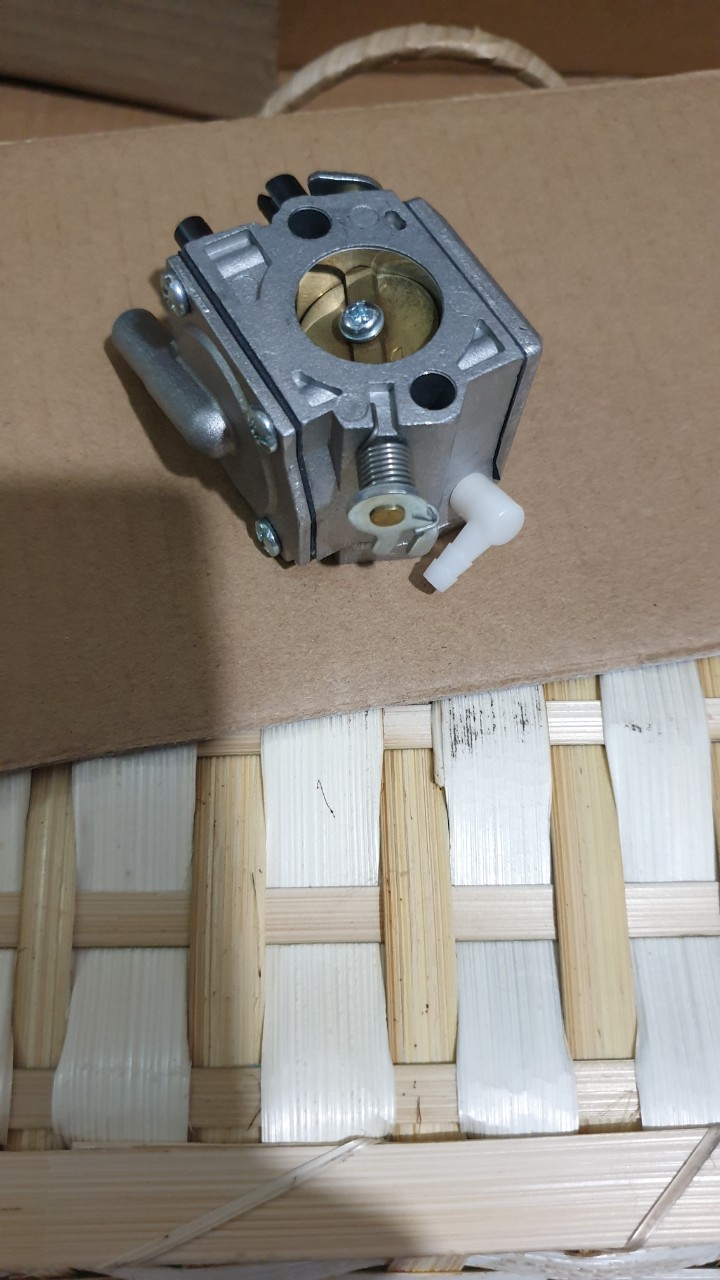 BÌNH XĂNG CON ( BỘ CHẾ HÒA KHÍ) MÁY CƯA XÍCH 381