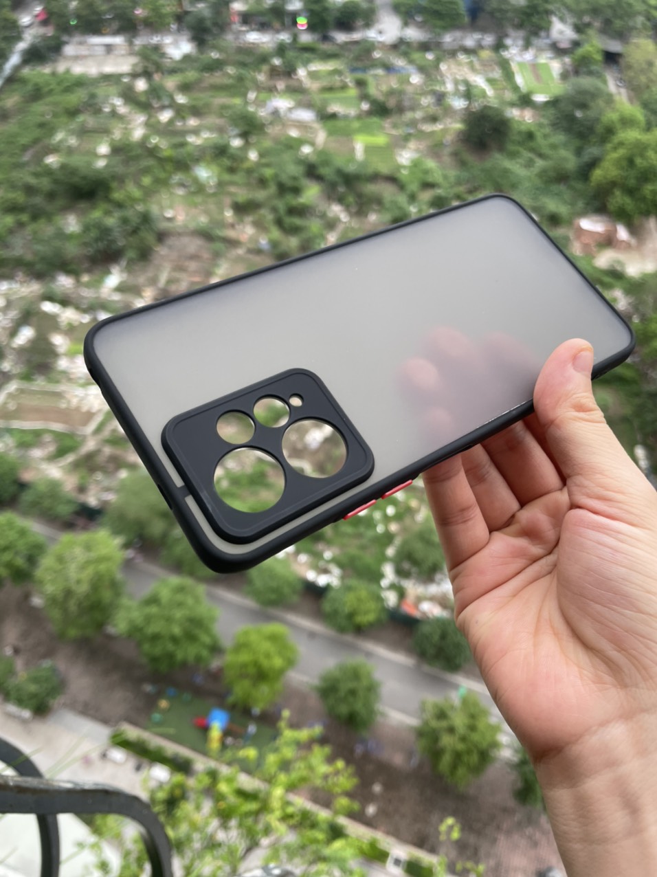 Ốp lưng cho Xiaomi Redmi Note 12 4G nhám viền màu che camera (đen)