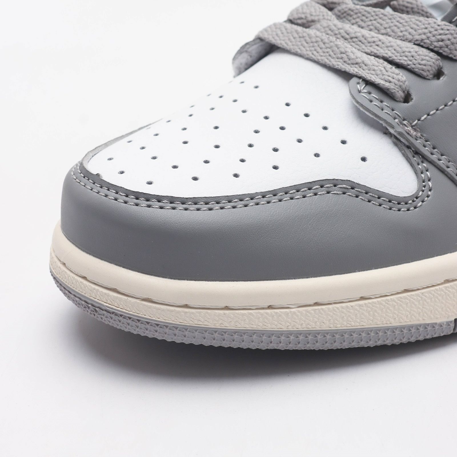 Air Jordan 1 Low"Vintage Grey Toe" 553558 053
