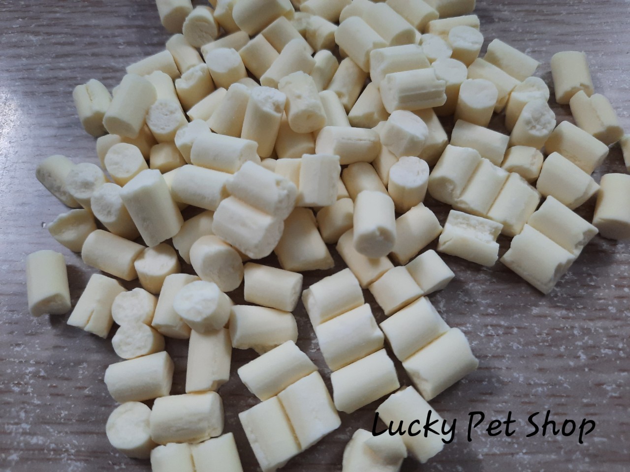 Phomai viên cho hamster