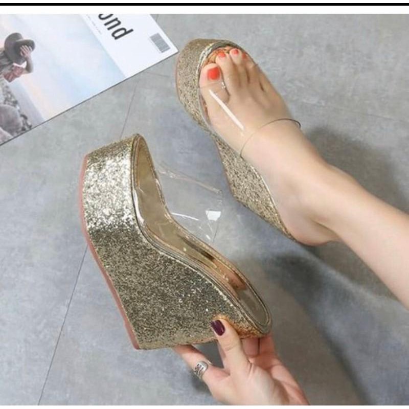 Dép đế xuồng quai trong đính kim tuyến sang chảnh
