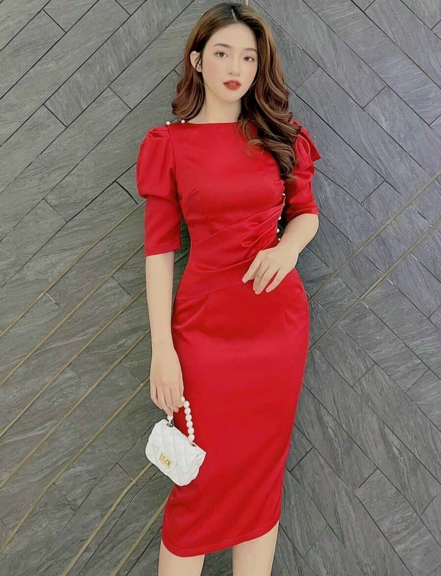 Đầm body tay ngắn cổ thuyền ôn dáng