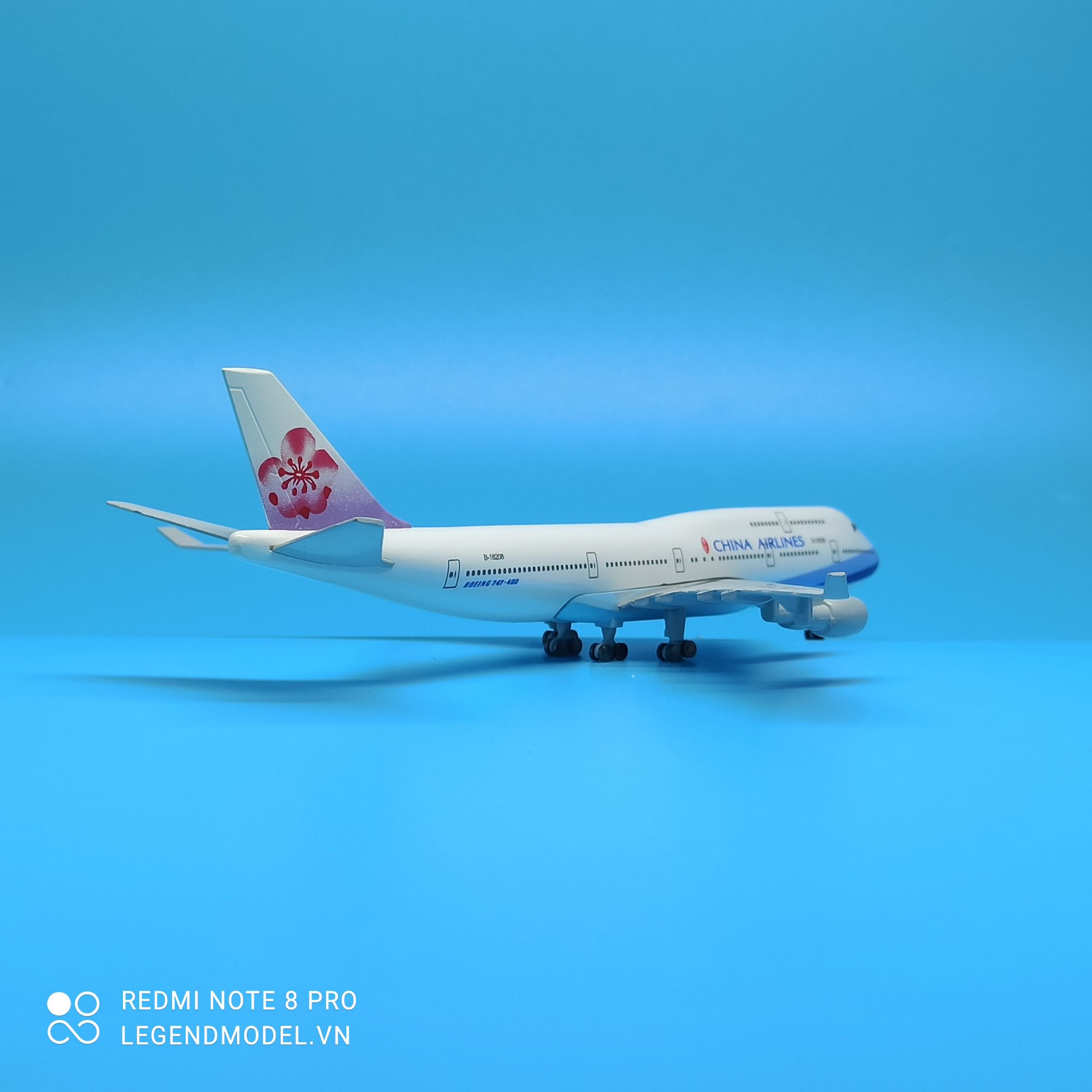 China Airlines Boeing 747 20cm Aircraft Model Made of Durable and Beautiful Metal Material