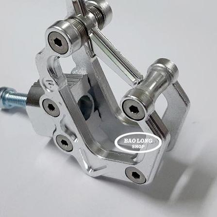 Móc Ốc Sên CNC gắn mọi loại Xe Máy (màu Bạc)