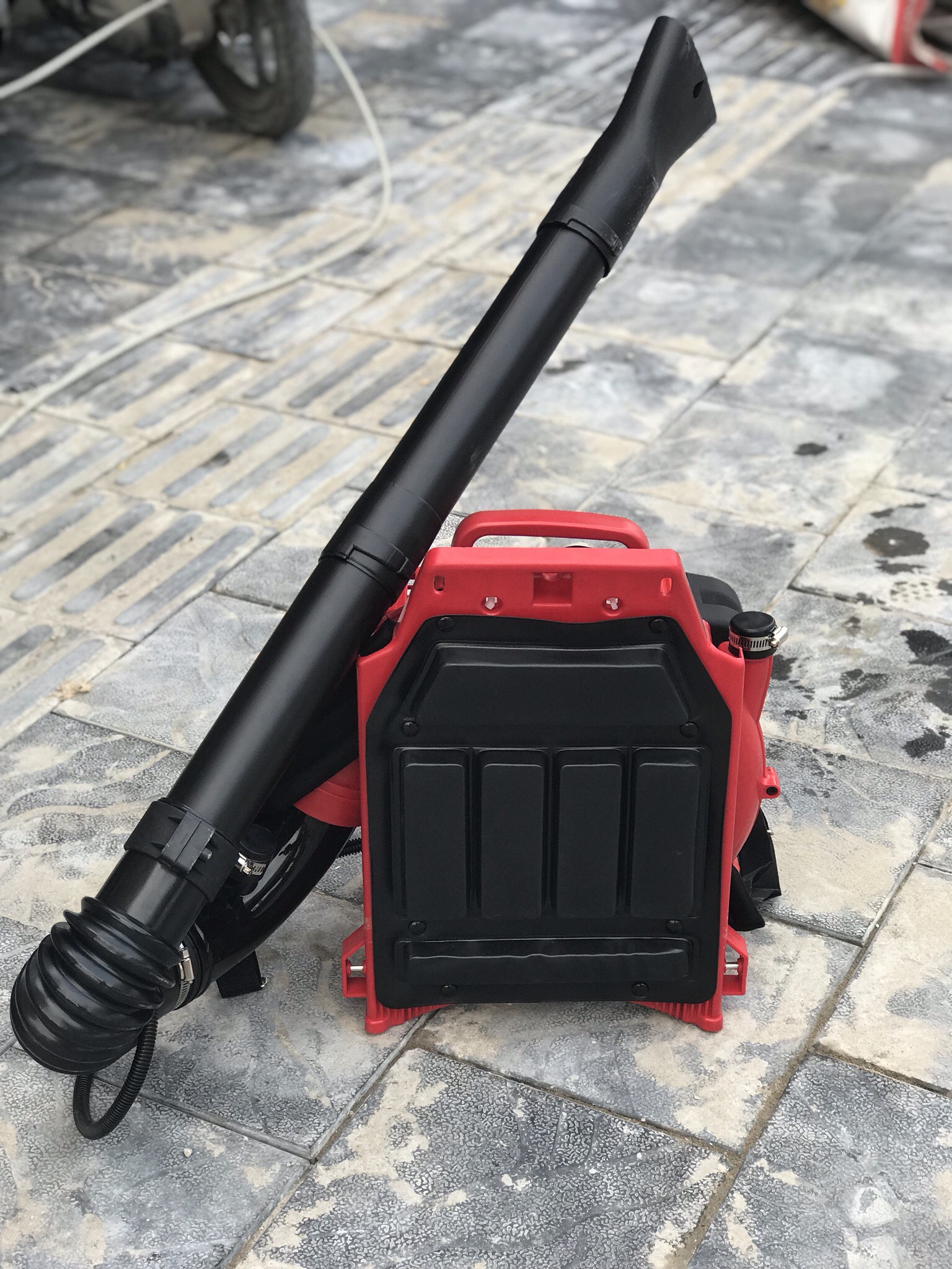 Máy thổi lá Oshima MTL-57cc
