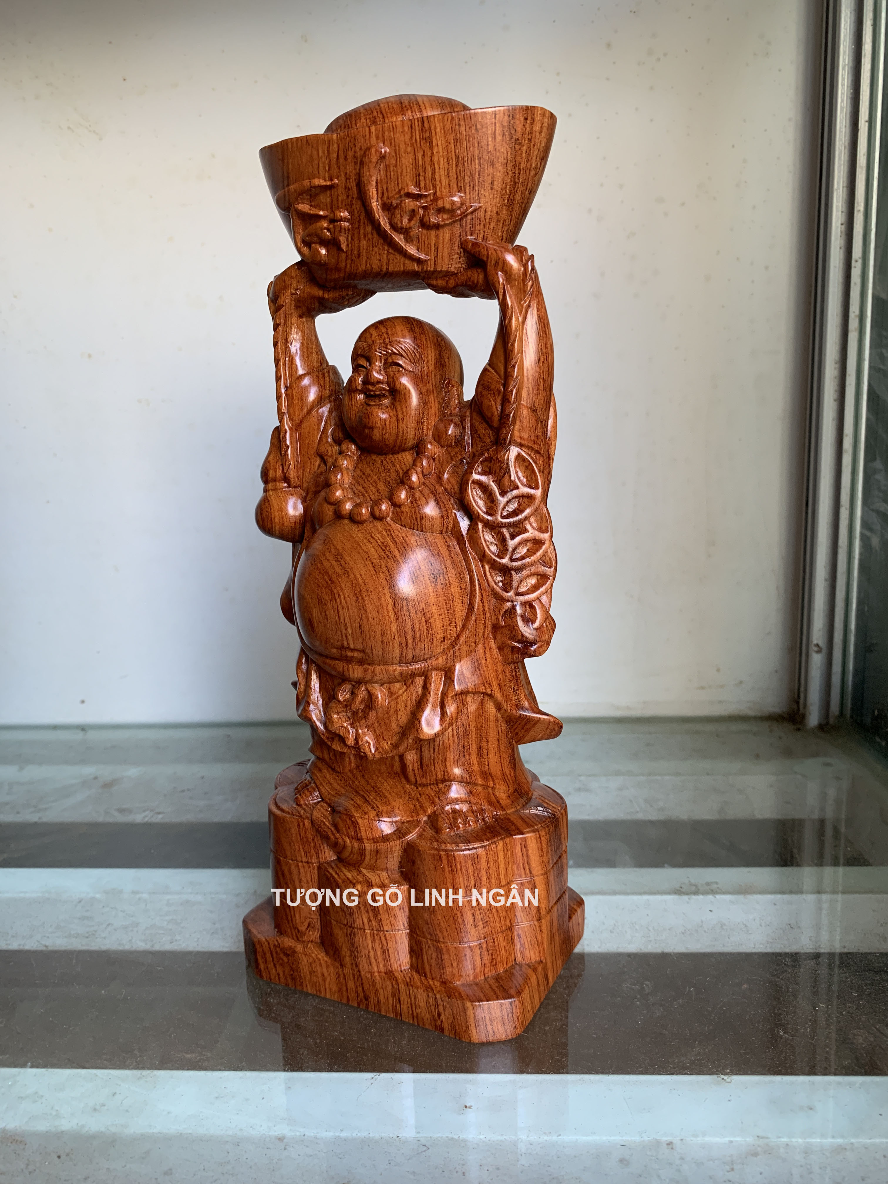 Tượng phật di lặc dâng vàng (cao 30, ngang 11, sâu 9 cm)