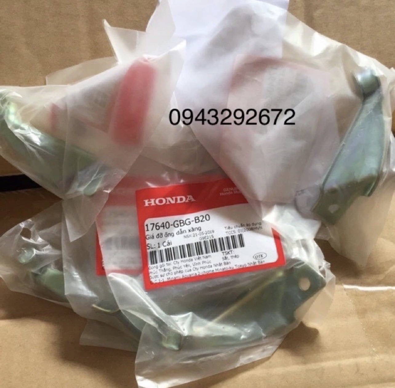 Gía đỡ dây xăng wave/dream Honda (17640GBGB20)