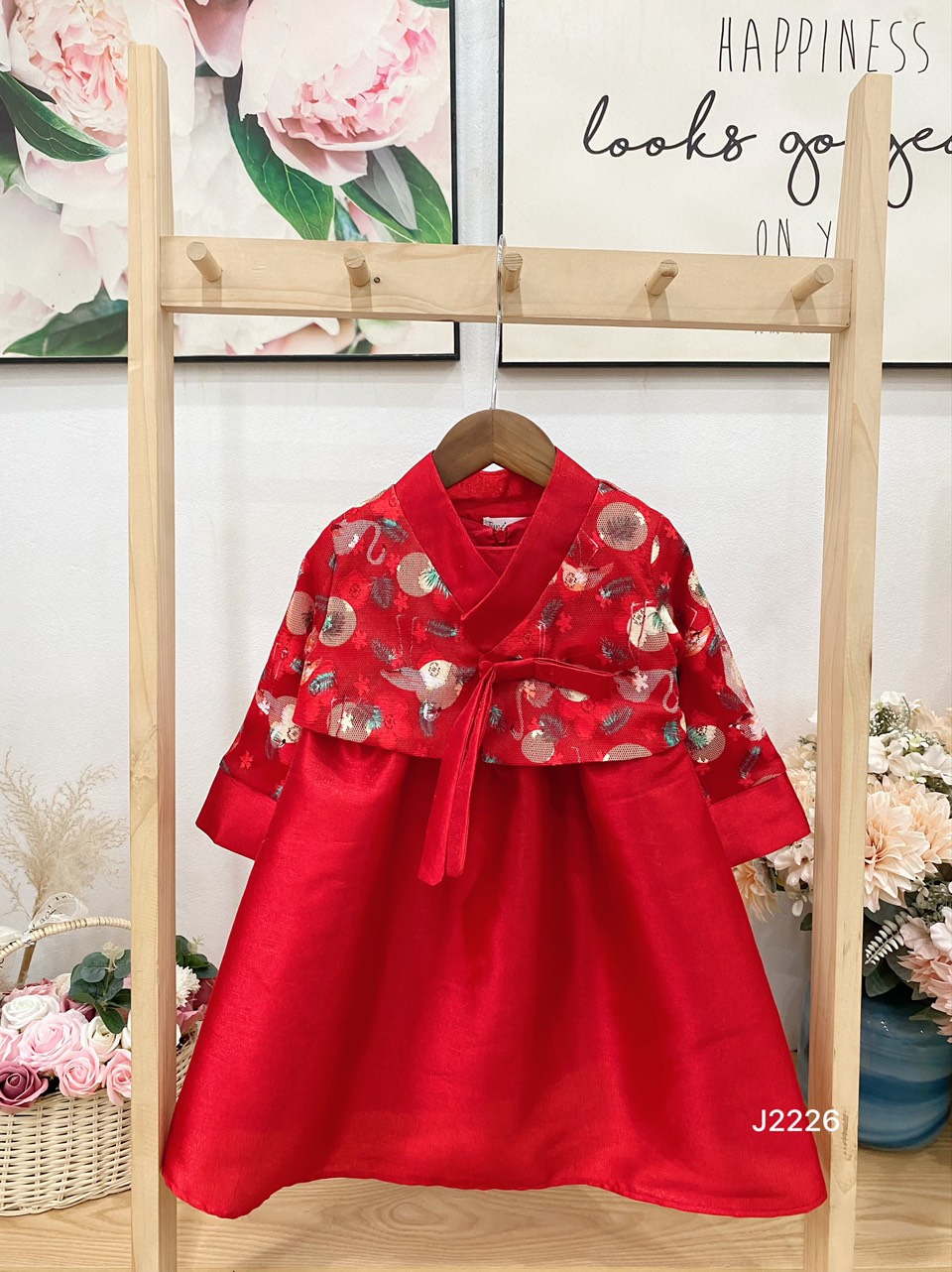 Tìm hiểu nét đẹp truyền thống của bộ trang phục Hanbok - 0908 910 445
