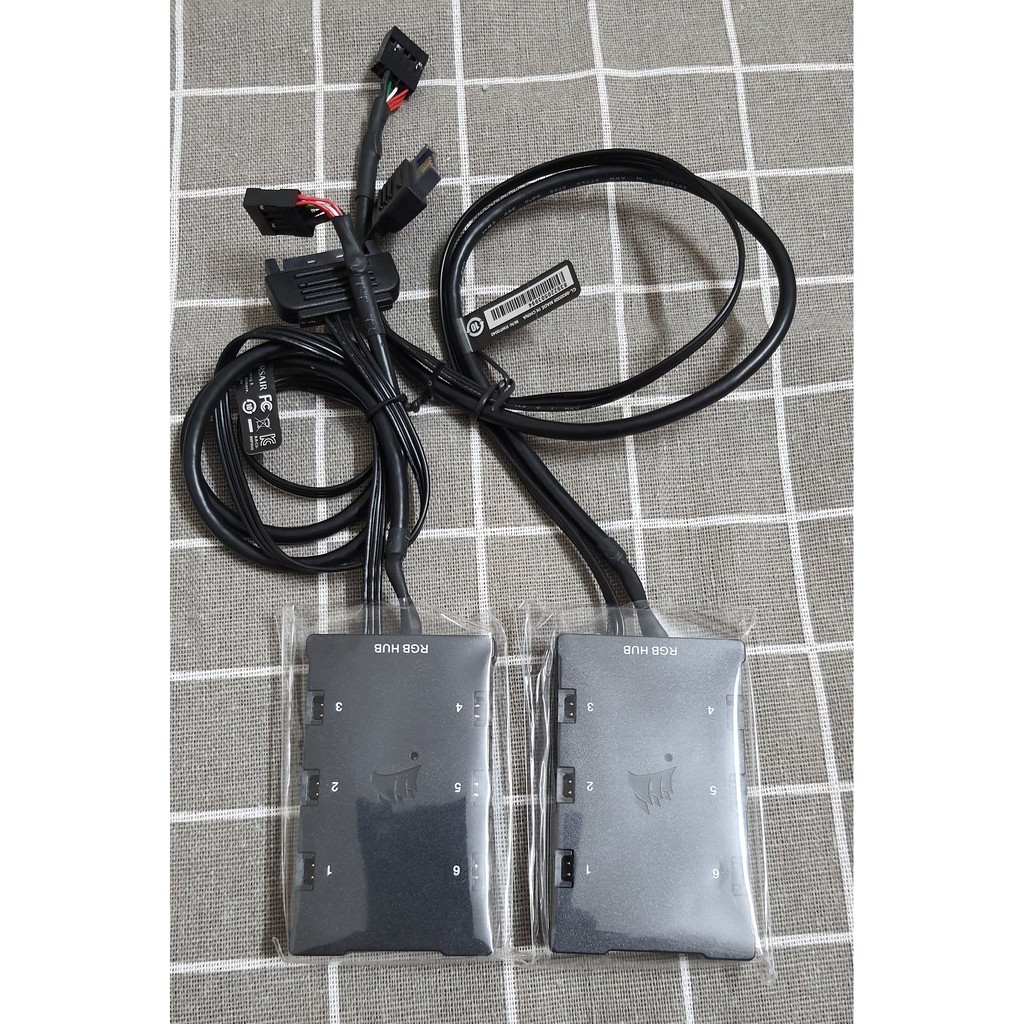Corsair Node core Hub cho fan led của corsair