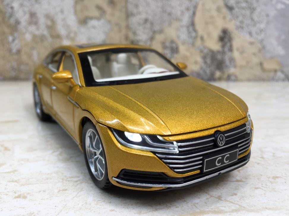 [HCM]Mô hình xe ô tô Volkswagen CC 2019 1:32