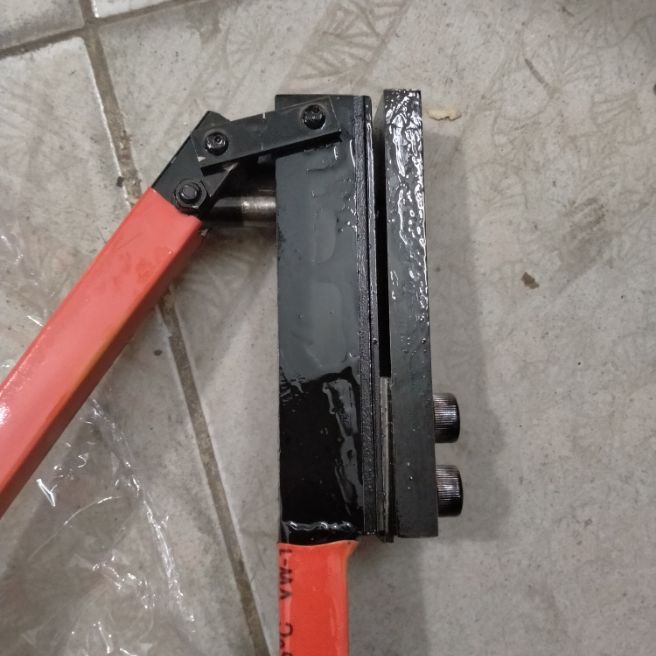 Kìm bấm ke vĩnh cửu cho cánh cửa sổ xingfa