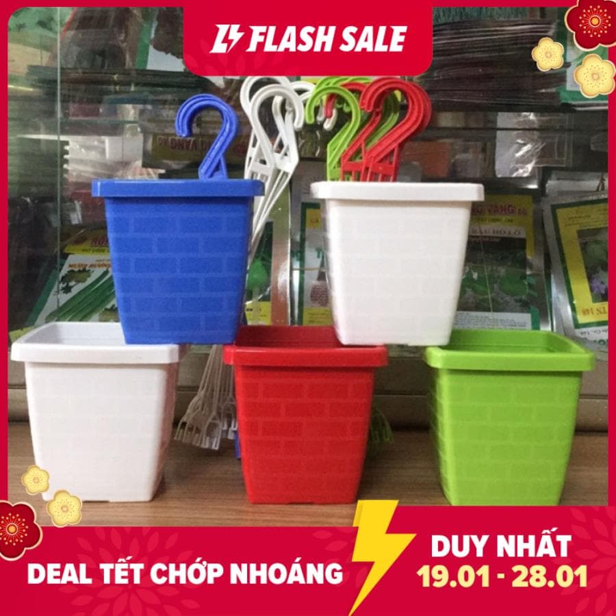 Combo 5 chậu vuông treo mini đk 9.5cm, Chậu nhựa cứng cáp, màu sắc tươi sáng, chuẩn hàng đẹp, Trồng các loại hoa và cây kiểng siêu đẹp, Đủ màu như hình.