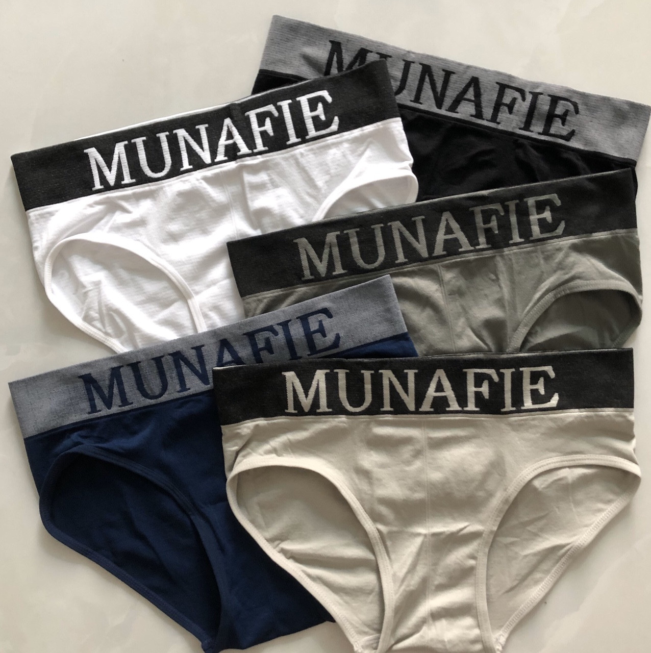 [HCM]COMBO 5 QUẦN SỊP DỆT NAM MUNAFIE TRƠN 8052