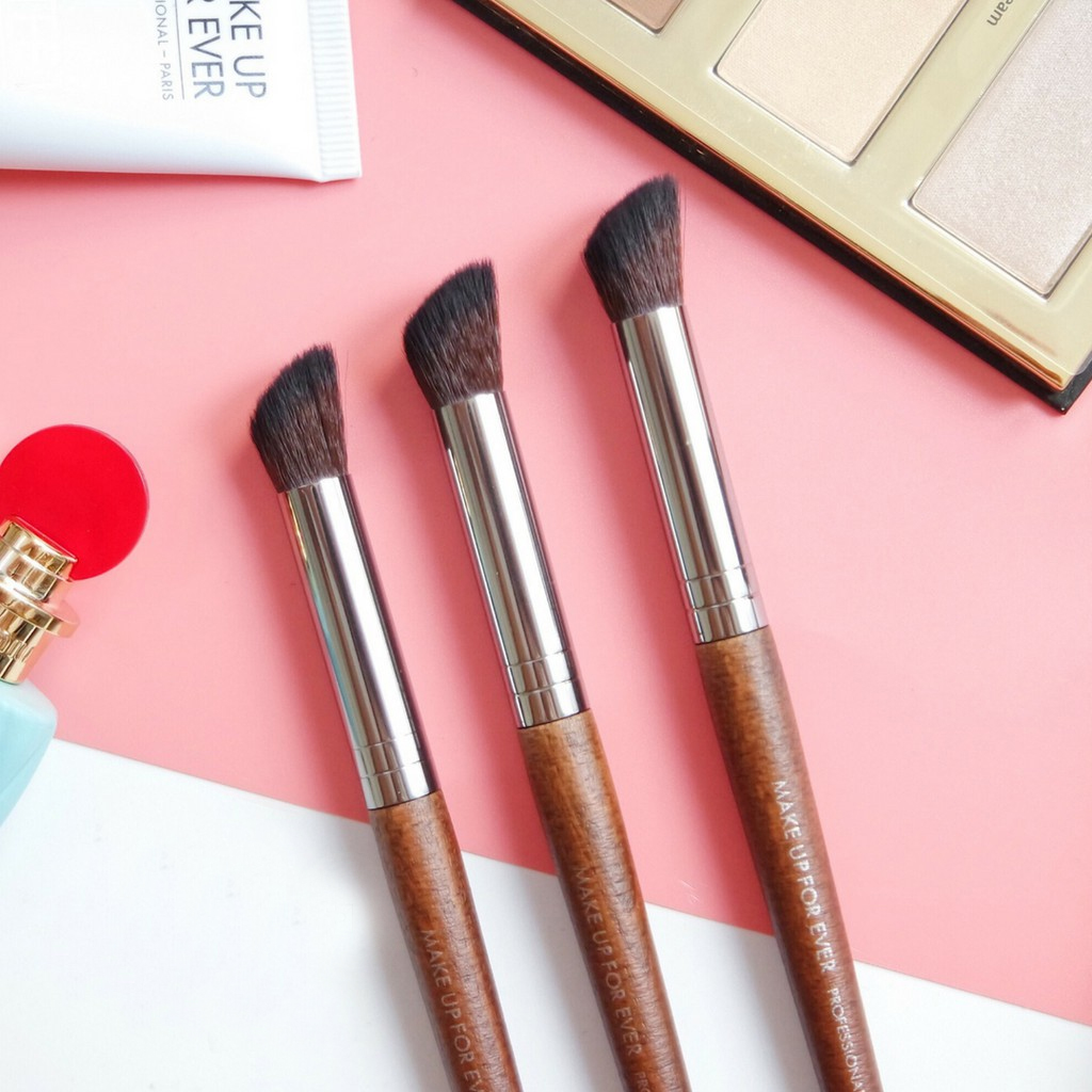 [HCM]Cọ Đánh Sóng Mũi - Blend Mắt Makeup Forever 234
