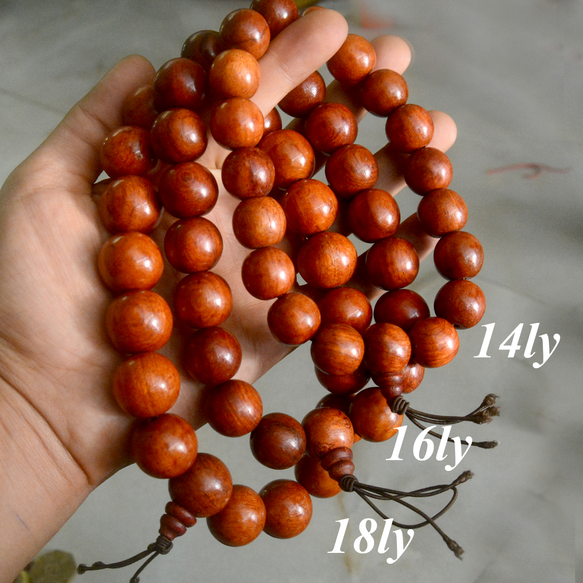 [HCM]Vòng tay chuỗi hạt gỗ hương đỏ lần hạt