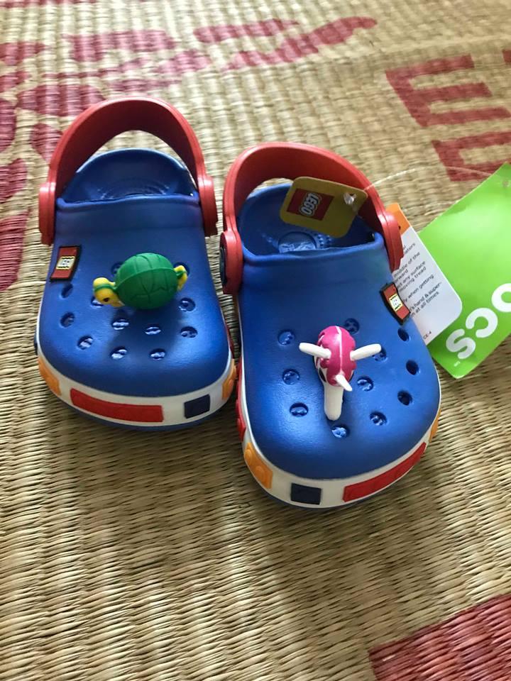 Sục nhựa Lego Crocs trẻ em (màu xanh dương)